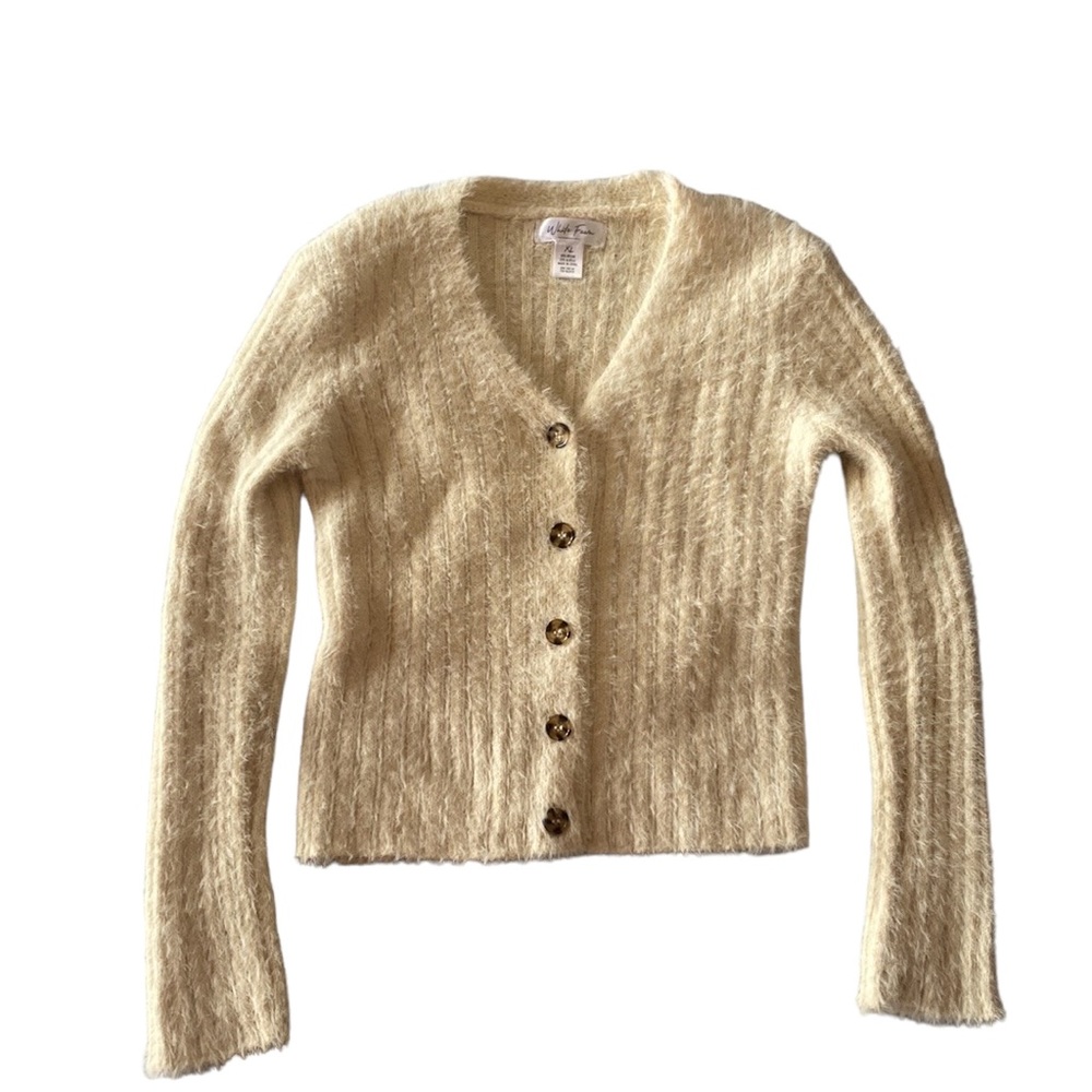 Girls White Fawn Size Junior XL Button Sweater.